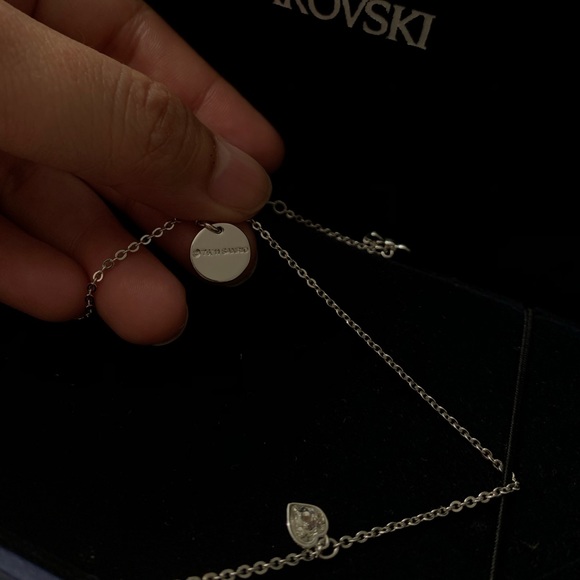 Swarovski Hello Kitty Pendant Necklace 🎄🤩 - Picture 6 of 7